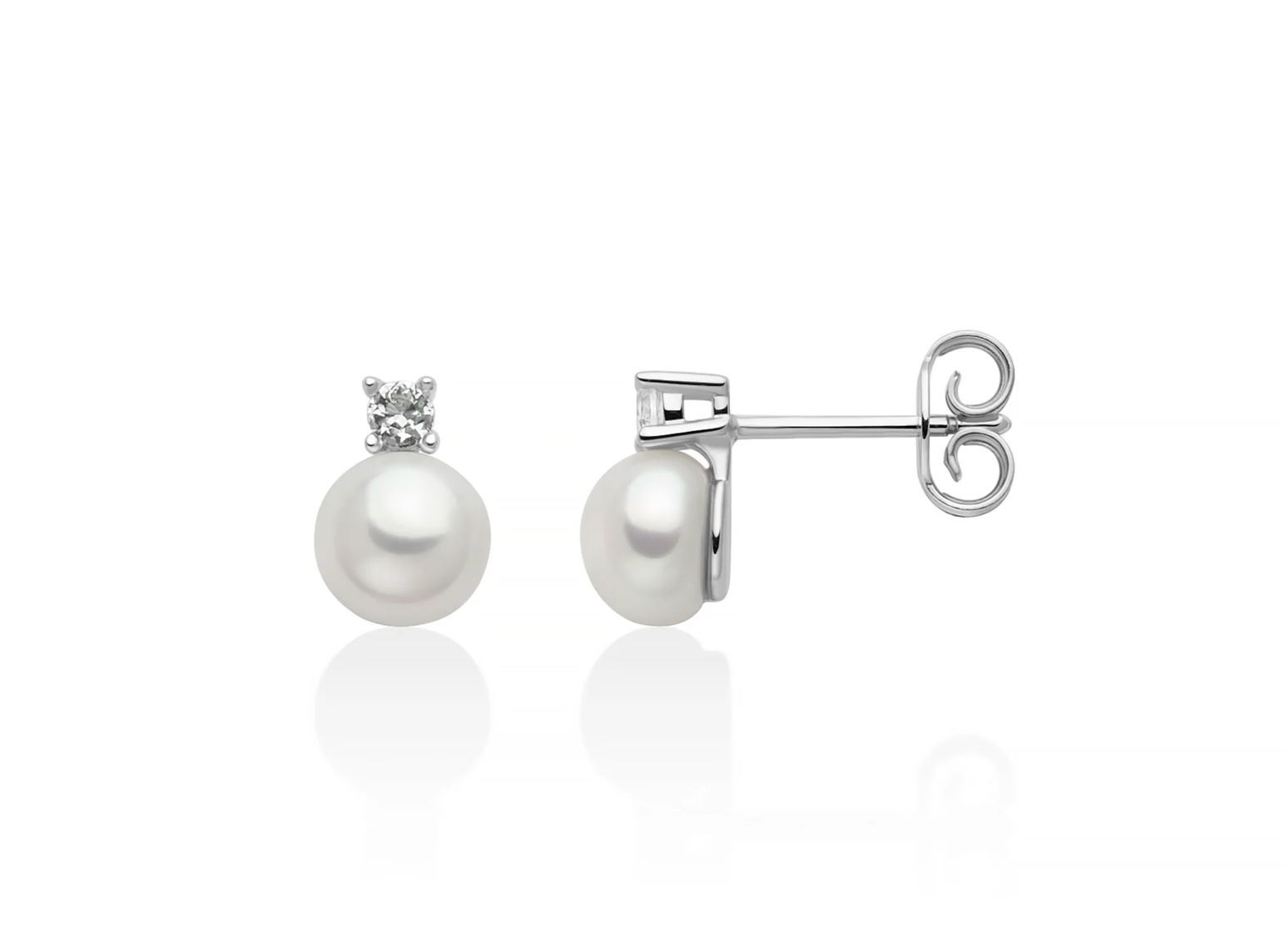 Orecchini Eva in argento con perla Oriente 6,5-7 mm illuminata da un topazio bianco.
